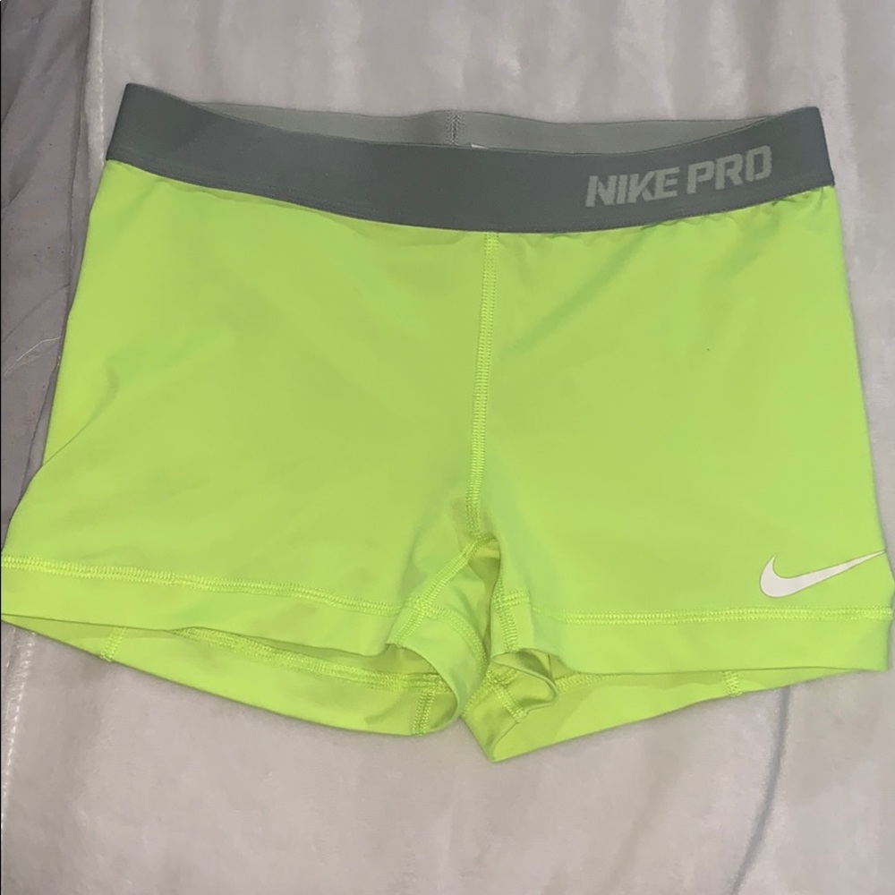 Neon Nike pro 3” shorts.